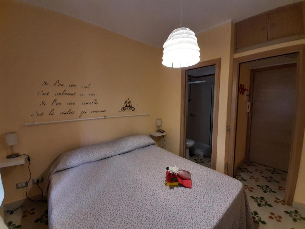 Perla Marina Apartment 체팔루 외부 사진